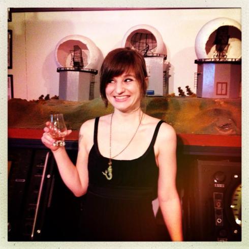 307478_10152592974795215_338965858_n