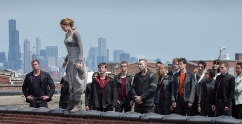 Divergent-roof-jumping-scene